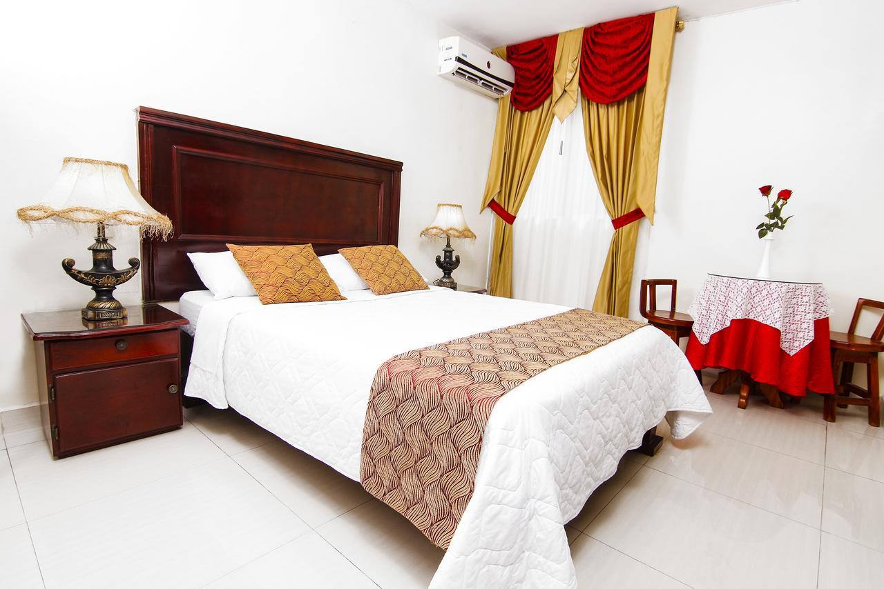 Hotel Flor De Liz Guayaquil Ngoại thất bức ảnh